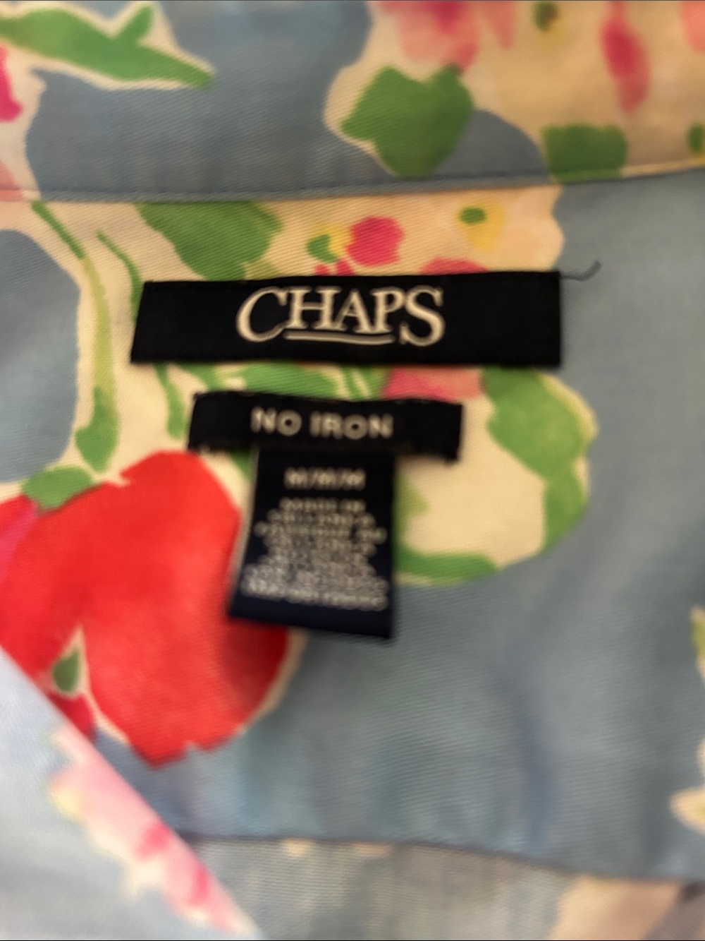 Chaps Blue Floral Button-Up Shirt with Pink and Red Blooms cotton 100 - Picture 2 of 6